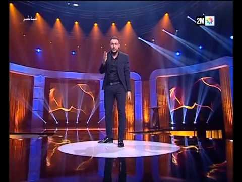 بالفيديو فكاهي مغربي يعلق على الرياضيين والجمهور في المغرب