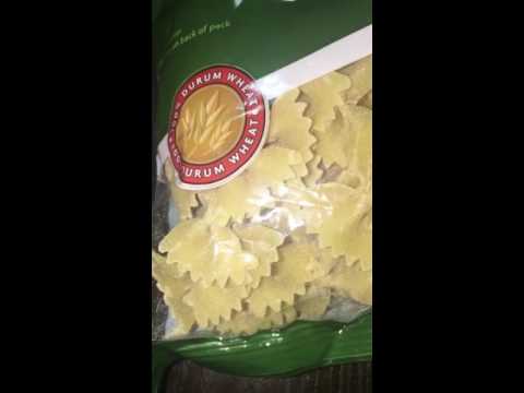 مستهلك يعثر على الحشرات في كيس مكرونة