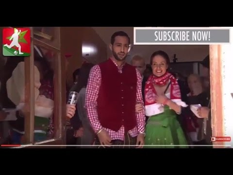 لحظة حمل يوسف حجي درع الليغ 2