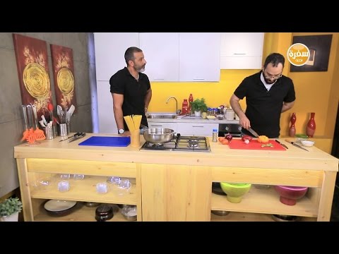 تحدي الطبخ بيد واحدة فقط وبشكل مبهر