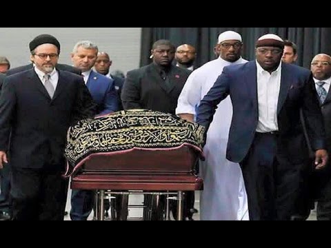 شاهد مسلمون ومسيحيون ويهود يشيعون جثمان محمد على كلاى