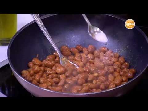 طريقة عمل فول بالطماطم والجبنة