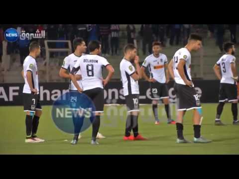 جمهور وفاق سطيف يقتحم الملعب