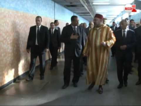 شاهد الملك محمد السادس يزور سجن عكاشة