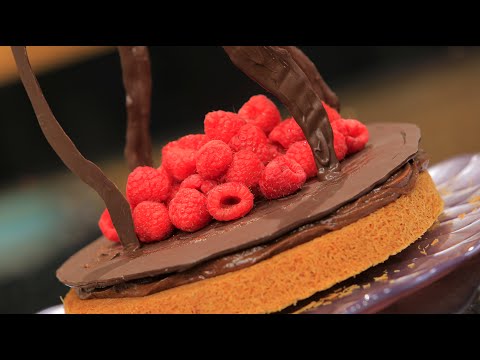 شاهد طريقة عمل كنافة بموس التمر و الشيكولات