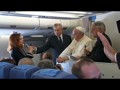 البابا فرنسيس يدعو الكاثوليك لأبوة مسؤولة