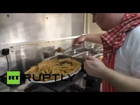 وحش بشري يلتهم 8000 سعرة حراريّة