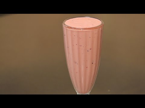 طريقة عمل عصير توت بالقشطة