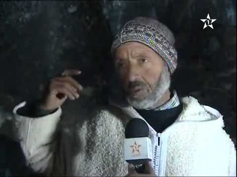 الثلوج تغطي منطقة الحوز بالكامل وتعزل السكان