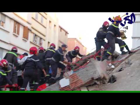 بالفيديو الصور الأولية لانهيار منزل تحته مقهى في حي سباتة في الدار البيضاء