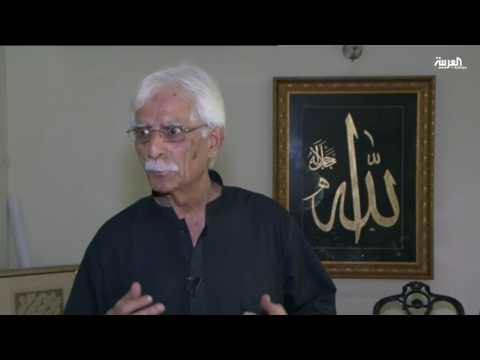 بالفيديو  خطاط باكستاني يكتب باللغة العربية ولا يجيد التحدث بها