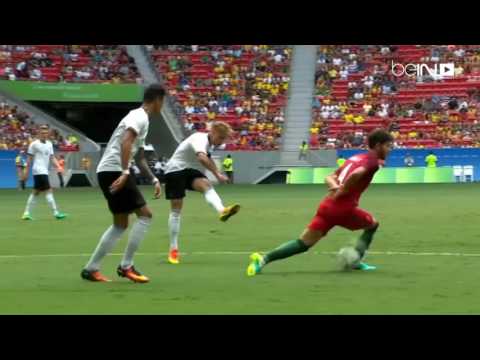 بالفيديو  نيجيريا تتخطي الدنمارك وتضرب موعدًا مع ألمانيا في نصف النهائي