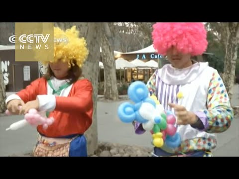 فنانو شوارع شنغهاي يحصلون على تراخيص لمزاولة نشاطهم