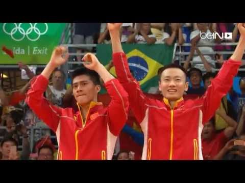 شاهد الميدالية الذهبية لزوجي الصين