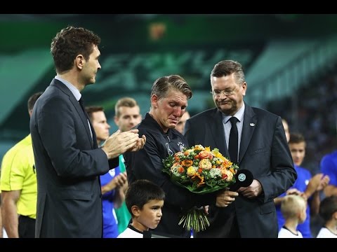 الدموع تهزم شفاينشتايجر فى ليلة وداع ألمانيا