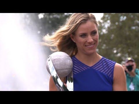 بالفيديو كيربر تحرز ثاني ألقابها الكبرى