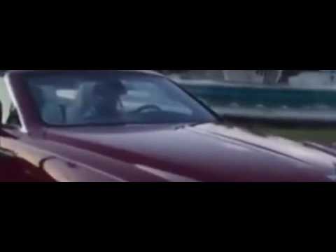 شاهد  العاهل المغربي بدون حراسة في مدينة مراكش المغربية