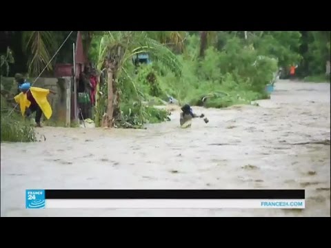 بالفيديو مشاهد مرعبة تسبب بها إعصار ماتيو