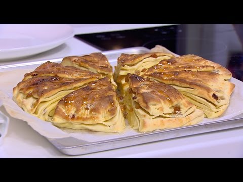 طريقة عمل فطيرة الزبيب