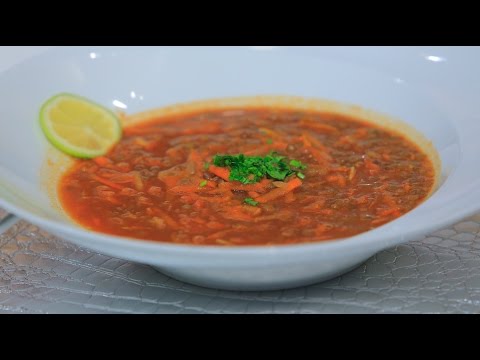 طريقة عمل شوربة عدس بالطماطم والزنجبيل