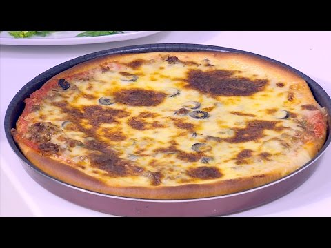 طريقة عمل بيتزا بالجبنة المطاطية
