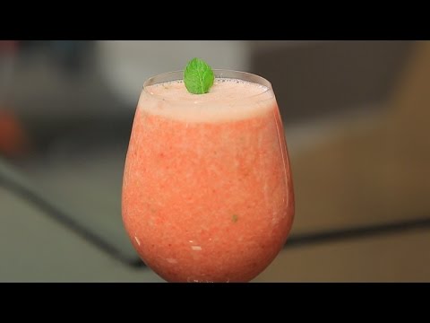 طريقة عمل عصير فراولة بالليمون و النعناع