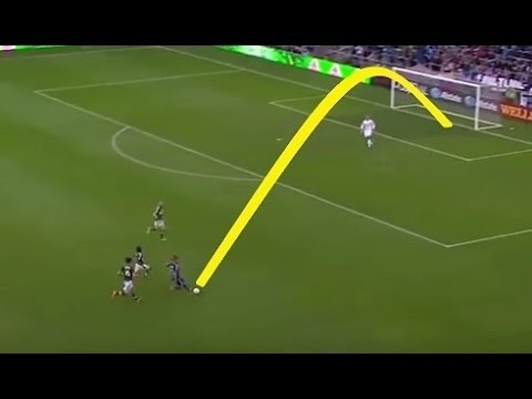 بالفيديو أفضل 50 هدفًا خادعًا لحراس المرمى على طريقة اللوب