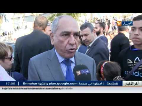 شاهد سحب 20 كتابا من الصالون الدولي للكتاب