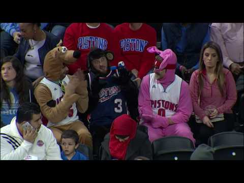 بالفيديو لقطات طريفة من احتفال جماهيرأن بي أيه بعيد الهالوين