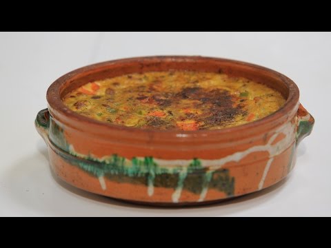 شاهد طاجن فول بالخضار والبيض