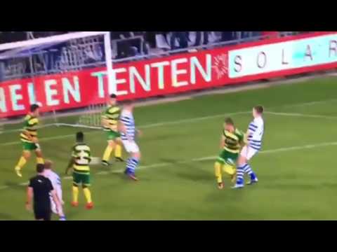 بالفيديو حارس هولندي يسجّل أغرب هدف في مرماه