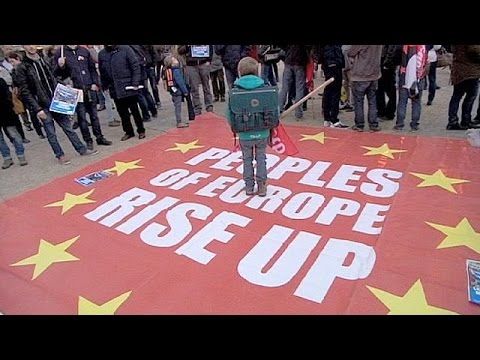 مظاهرات تضامنيَّة مع الحكومة اليونانيَّة ضد التقشف