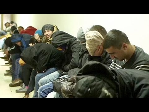 صربيا تشدد الرقابة على حدودها مع المجر