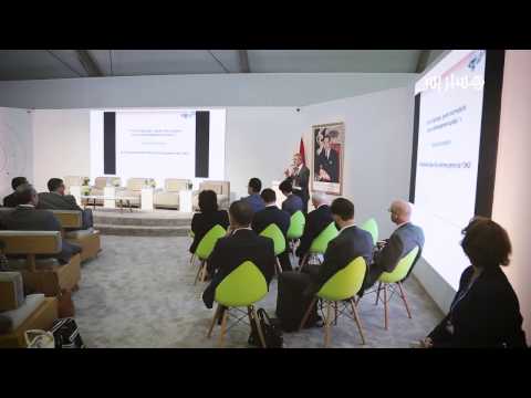 شاهد البضائع والنقل عبر السكك الحديدية