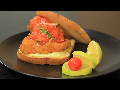 بالفيديو تحضير سندوتش سمك فيليه بسلطة الطماطم