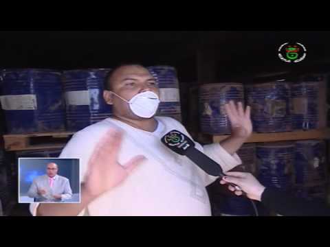 شاهد ولاية بشار تمنع مبيدات مكافحة الجراد منتهية الصلاحية