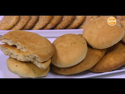 شاهد طريقة إعداد قُرَص طرية بالشمر