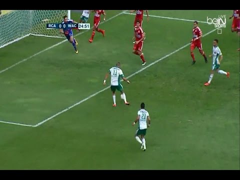 الواصيلي يهدر هدفًا محققًا لفريق الرجاء في مرمى الوداد