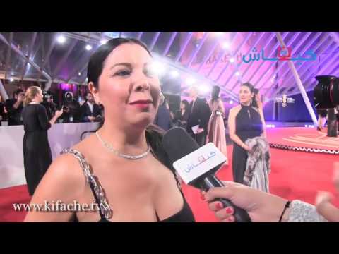 شاهد منى فتو تتألق في فستان أسود مثير