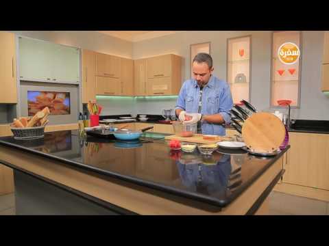 شاهد طريقة إعداد سموذي الفواكه