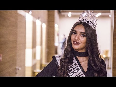 ممثلة المغرب تكشف كيف قضت والدتها الليل تبحث عنها في فنادق البيضاء