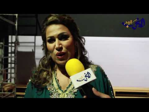 شاهد الفنانة المغربية زهرة الشعوب تتحف جمهور مدينة الرباط