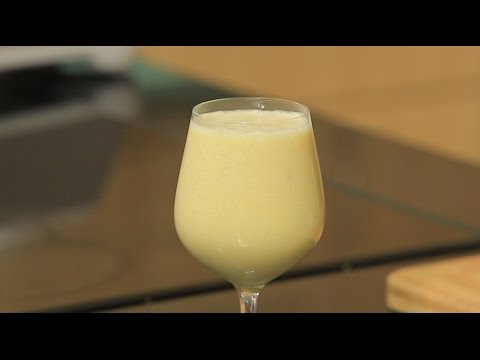 شاهد طريقة إعداد عصير أناناس بالشاي الأخضر