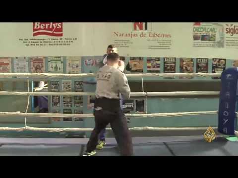 شاهد عشق لا ينقطع بين الملاكمة وممارسيها في إسبانيا