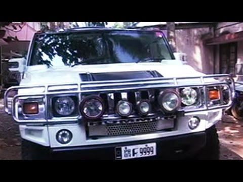 مليونير هندي يقتل حارسه لفتحه بوابة القصر