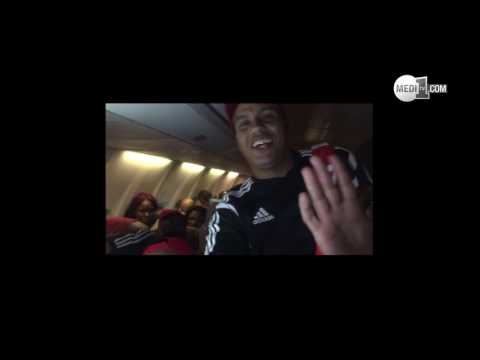 أجواء احتفالية لمشجعين وإعلاميين يرافقون أسود الأطلس