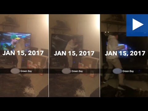 بالفيديو  رجل يحطم تليفزيونه بسبب خسارة فريقه