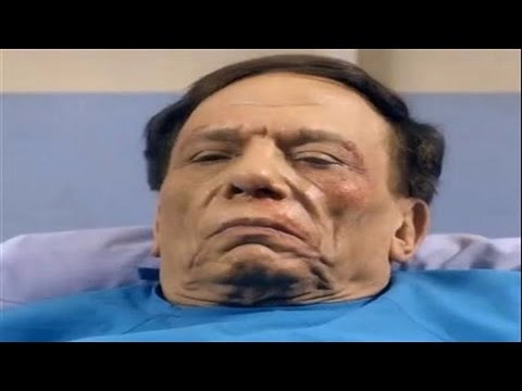 عادل إمام يدخل المستشفى لمروره بوعكة صحية