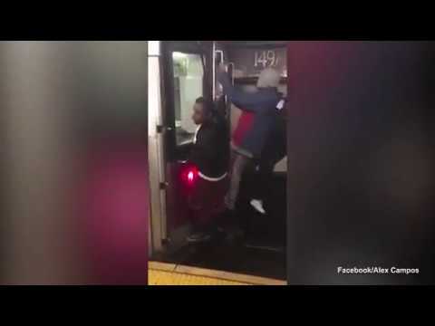 التعلق في المترو على الطريقة الأميركية