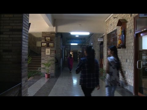 أبواب الولايات المتحدة تغلق أمام الهنود حاملي الشهادات